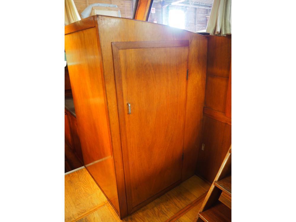 Stuurhuis, Accommodatie